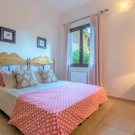 Corallo Villa Santa Margherita di Pula